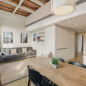 Ola Living Boqueria Appartement