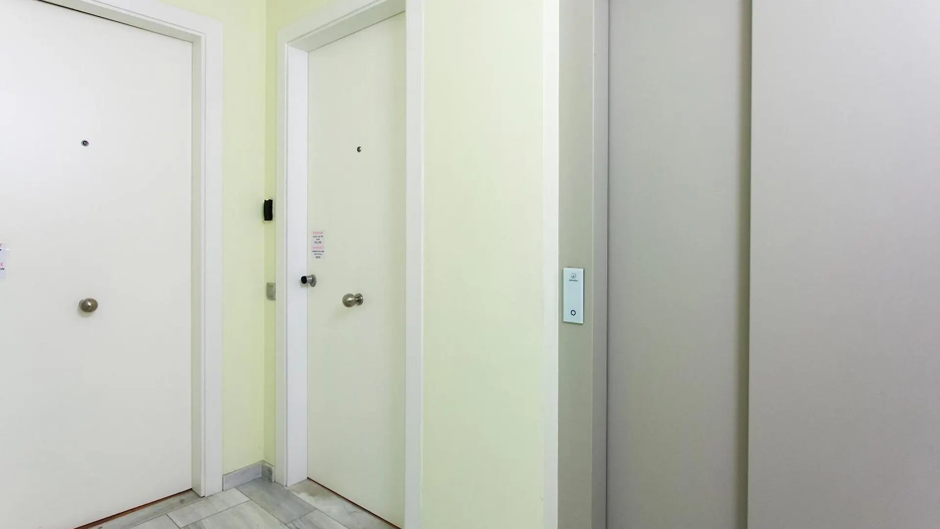 Apartment Weflating Modern Diagonal